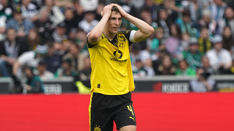 Nico Schlotterbeck ist bei der Niederlage gegen Mönchengladbach bedient. Am Freitag, den 8. Mai geht es gegen Frankfurt