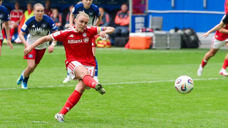Georgia Stanway trifft zum letzten Mal für die FC Bayern Frauen - vier Jahre spielte die Engländerin in München.