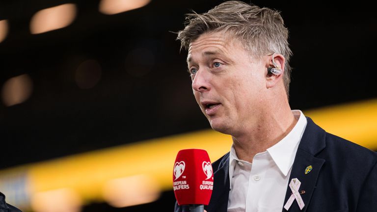 Ex-Stürmer Jon Dahl Tomasson äußert sich exklusiv bei Sky Sport. 