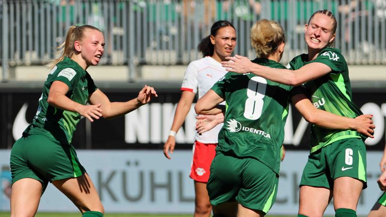Der VfL Wolfsburg feiert einen Heimsieg gegen RB Leipzig.