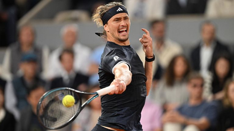 Alexander Zverev schlägt den spanischen Youngster Rafael Jodar und steht im Halbfinale der French Open.
