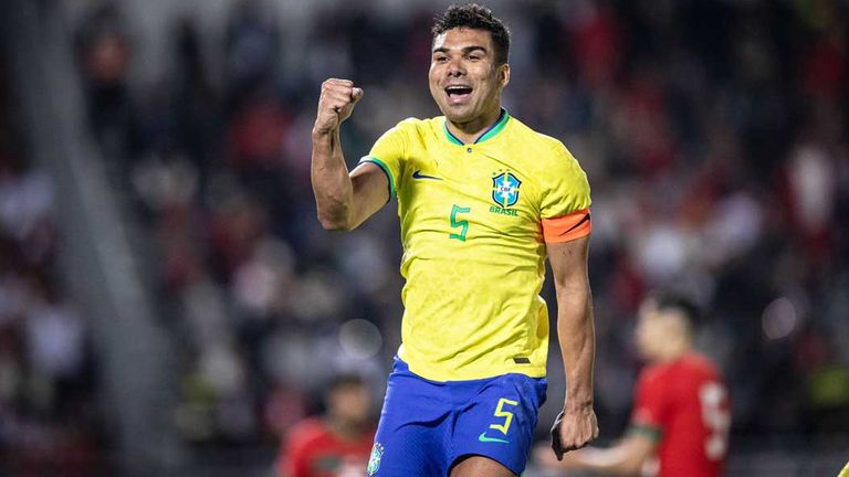 Brasiliens Casemiro bejubelt den zwischenzeitlichen Ausgleich beim 1:2 gegen Marokko im März 2023.