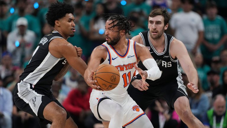Superstar Jalen Brunson führt seine Knicks zum Sieg im ersten Spiel der NBA-Finals.