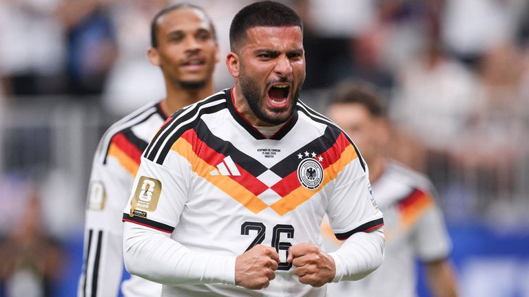 DFB-Stürmer Deniz Undav hat einen ungewöhnlichen Werdegang für einen Fußball-Profi. 