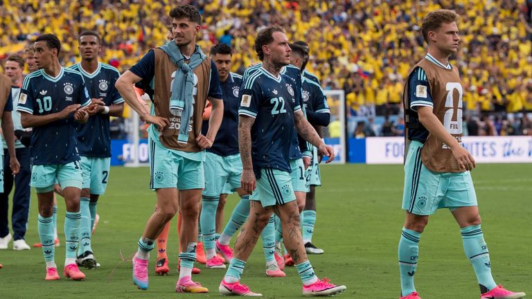 Kann die deutsche Nationalmannschaft nach der Pleite gegen Ecuador das Blatt wenden? Am Montag geht es im Sechzehntelfinale gegen einen Grup