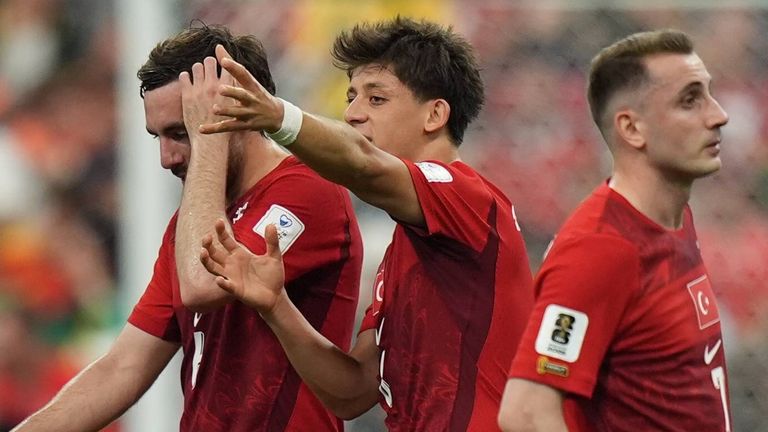 Die Türkei fand gegen Australiens Defensivblock keine Lösung.