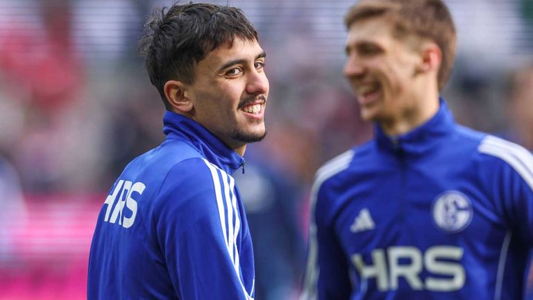 Ilyes Hamache (l.) war im Sommer 2024 zum FC Schalke 04 gewechselt.