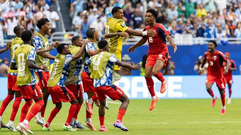 Kap Verde ist die erste Mannschaft seit 1966, die ihr erstes Tor bei einer FIFA-Weltmeisterschaft durch einen direkten Freistoß erzielt hat.