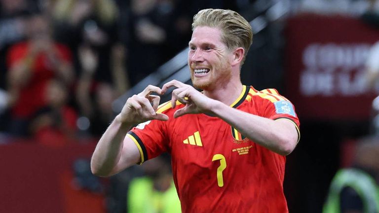 Kevin de Bruyne jubelt nach seinem Tor für Belgien.