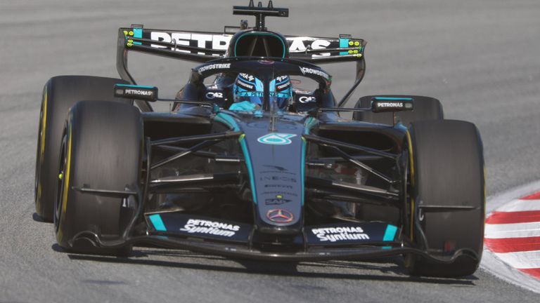 George Russell (Mercedes) beim Freien Training in Barcelona.