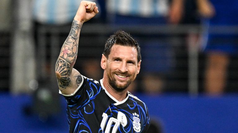 Lionel Messi hat in der Vorrunde der WM gleich zwei neue Rekorde aufgestellt. 