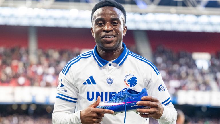 Ex-DFB-Star Youssoufa Moukoko bereitet sich mit Kopenhagen auf die neue Saison vor. 