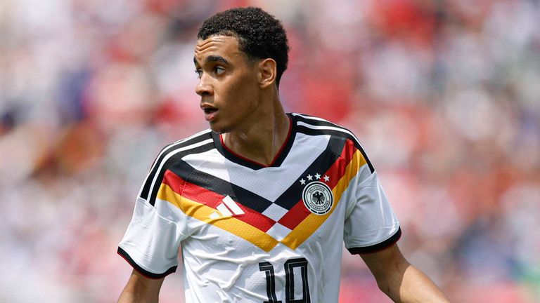 Jamal Musiala wird gegen Curacao in der Startelf stehen. 