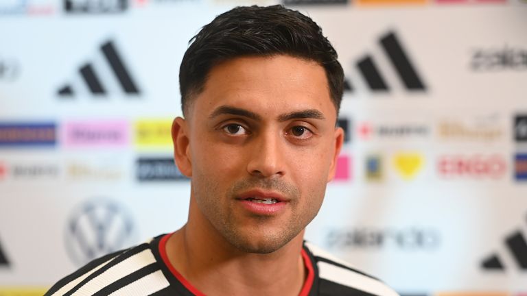 Sky zeigt ausgewählte Pressekonferenzen des DFB-Teams - heute mit Nadiem Amiri.