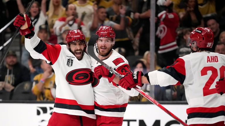 Die Vegas Golden Knights gewinnen Spiel 3 mit 5:4 und gehen in der Finalserie mit 2:1 in Führung. In Spiel 4 will Vegas nun die Führung ausb