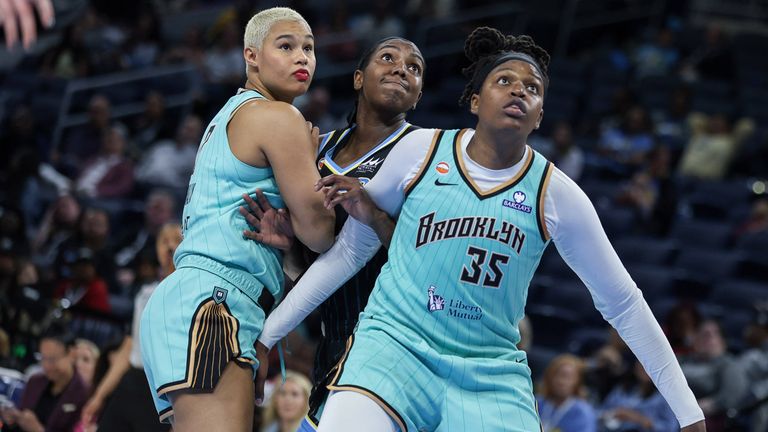 Satou Sabally (l.) verliert mit New York Liberty das zweite Spiel in Folge.
