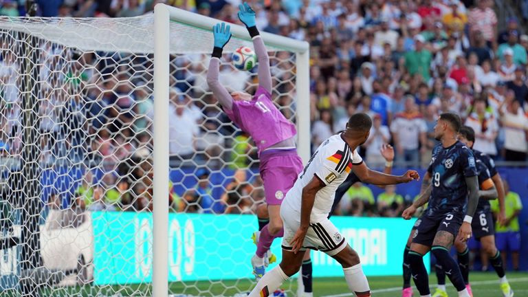 Jonathan Tah traf gegen Paraguay zum vermeintlichen 2:1 - doch der Treffer wurde später zurückgenommen.