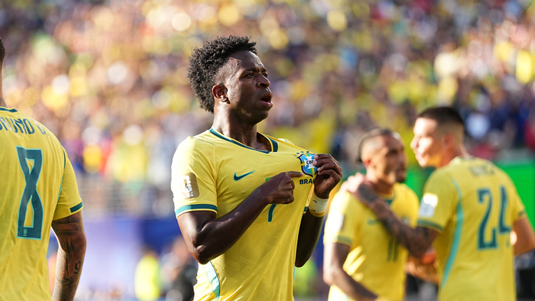 Vinicius Junior gleicht für Brasilien aus. Heute Nacht trifft Brasilien auf Haiti - ab 02:30 Uhr live auf MagentaTV und in der ARD. 