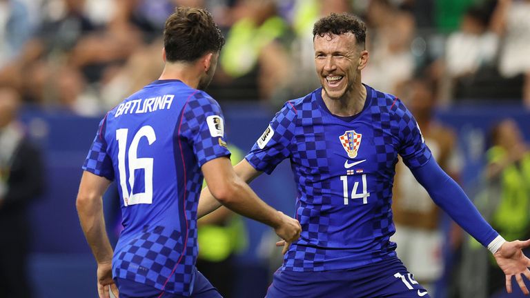 Für Kroatien kommt heute Nacht die Chance auf den ersten Sieg bei der WM. Um 01:00 Uhr treffen die Karrierten auf Panama - live und exklusiv