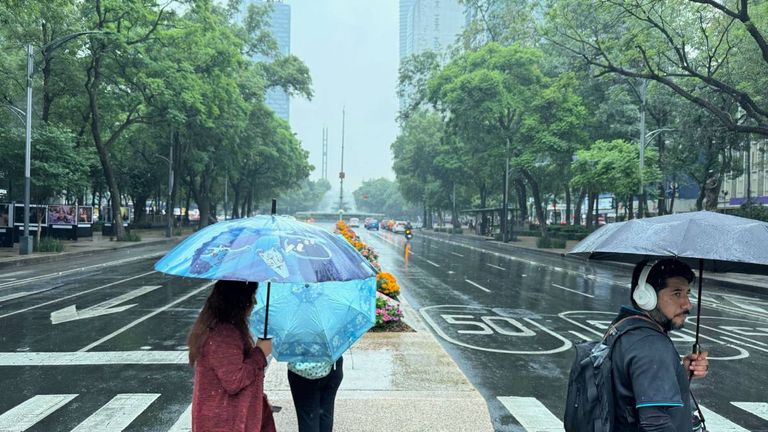 Regnerisches Wetter in Eröffnungs-Austragungsort Mexiko-Stadt.