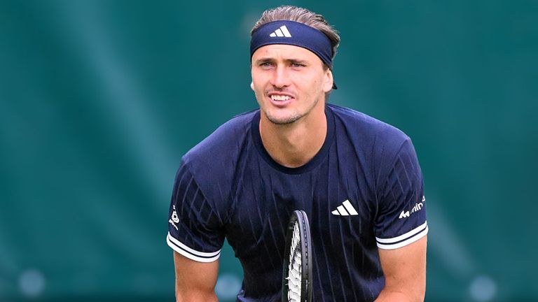 Alexander Zverev zieht in Halle in die nächste Runde ein.