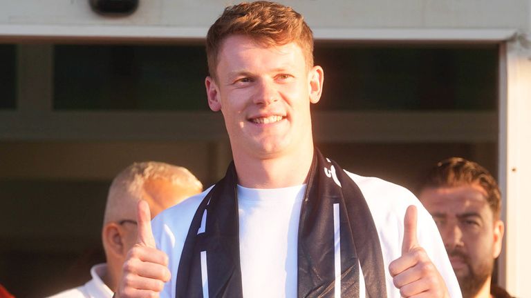 Alexander Nübel wechselt vom FC Bayern nach Istanbul zu Besiktas.
