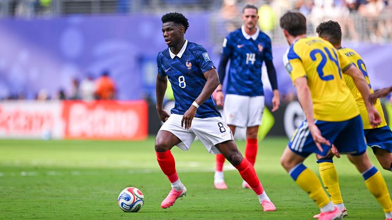  Aurelien Tchouameni fehlt Frankreich im WM-Achtelfinale gegen Paraguay.