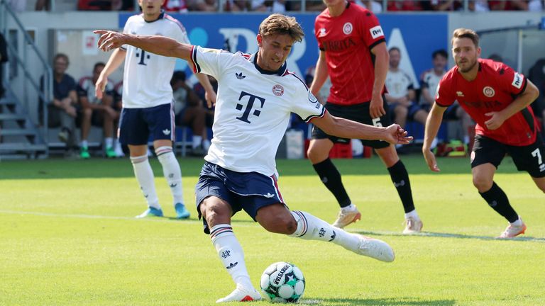 Tom Bischof trifft für die Bayern zum zwischenzeitlichen Ausgleich.