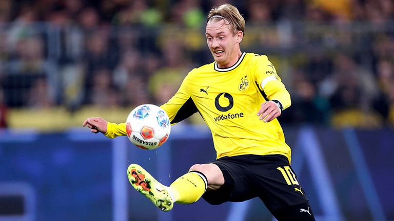 JULIAN BRANDT - letzter Verein: Borussia Dortmund.
