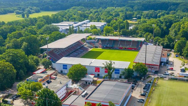 Energie Cottbus: LEAG Energie Stadion, Kapazität: 22.528 Plätze