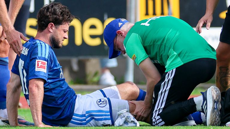 Zunächst gab Schalke vorsichtig Entwarnung bei Adrian Gantenbein. Doch nun haben sich schlechte Befürchtungen bewahrheitet.
