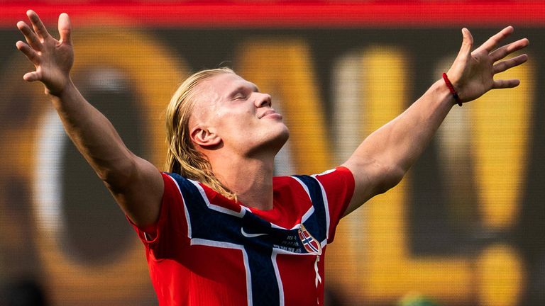 Erling Haaland schießt Norwegen erstmals ins WM-Viertelfinale.