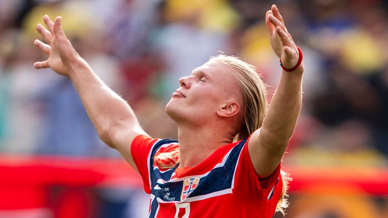 Erling Haaland erzielte bei der laufenden WM in vier Spielen beeindruckende sieben Tore. 