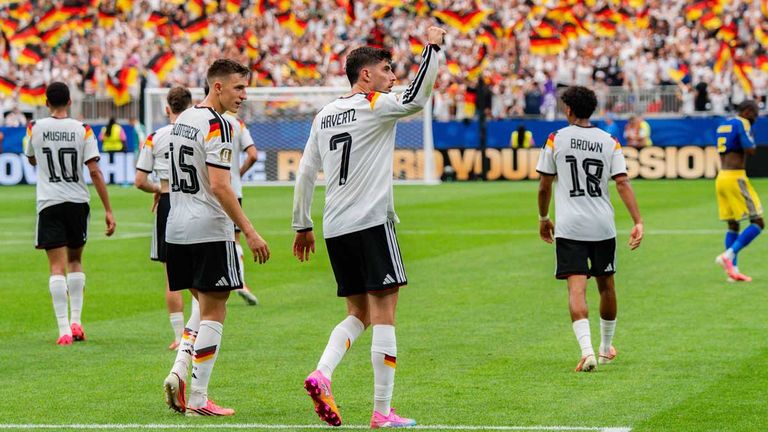 Nathaniel Brown, Kai Havertz, Nico Schlotterbeck und Jamal Musiala (v.l.) trugen sich u.a. gegen Curacao in die Torschützenliste ein.