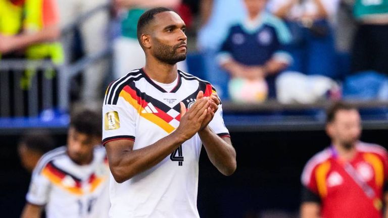 Jonathan Tah verschoss den entscheidenden Elfmeter im Sechzehntelfinale gegen Paraguay.