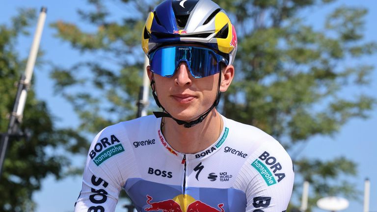 Florian Lipowitz wurde nach seinem Schlüsselbeinbruch bei der Tour de France bereits operiert. 