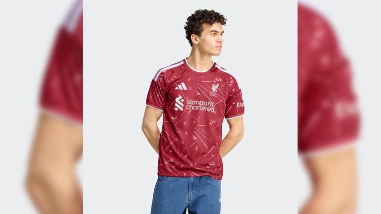 FC LIVERPOOL: Heimtrikot (Quelle: adidas.de)