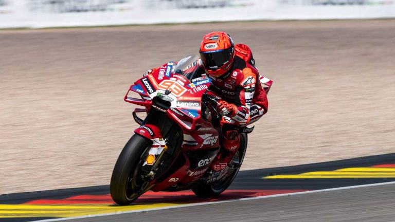 Marc Marquez gewinnt das MotoGP-Rennen am Sachsenring.