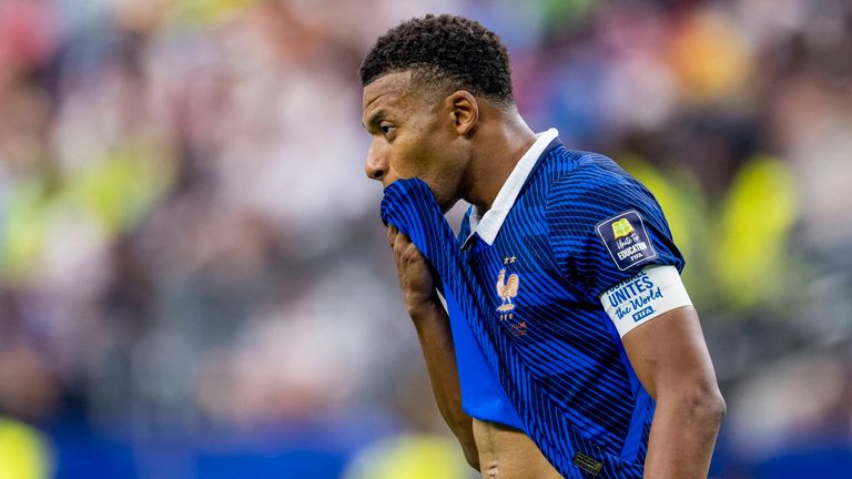 Kylian Mbappe und die Franzosen enttäuschen gegen Spanien.