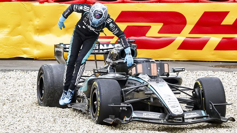Mercedes-Pilot George Russell erlebte in Belgien ein Wochenende zum Vergessen.