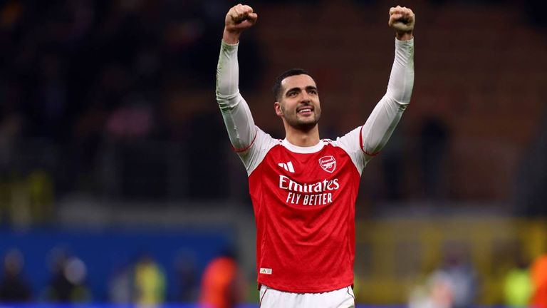 3 Spieler: Arsenal - Mikel Merino (im Bild), David Raya, Martin Zubimendi
