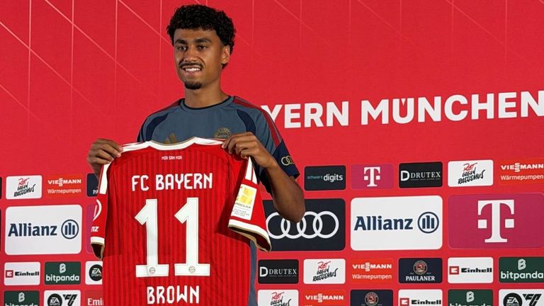Neuzugang Nathaniel Brown wird künftig mit der Rückennummer 11 auflaufen.