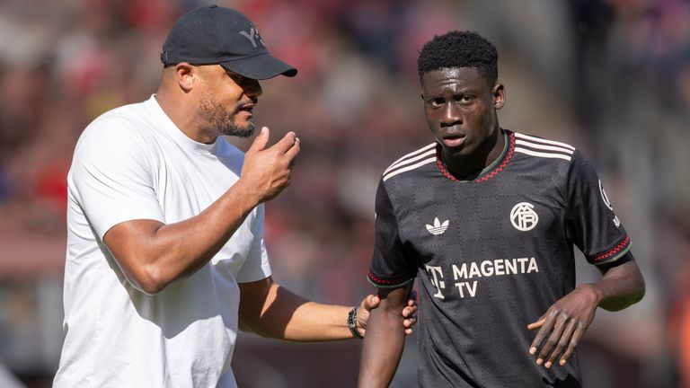Bara Sapoko Ndiaye spielte in der zurückliegenden BL-Rückrunde leihweise für den FC Bayern und soll nun fest verpflichtet werden.