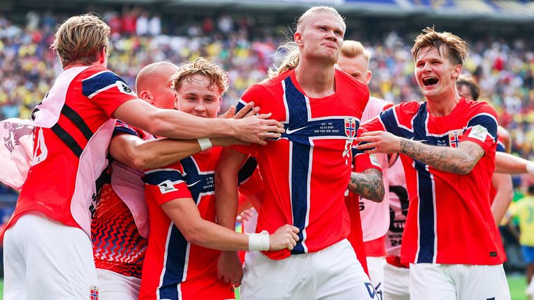 WM-Viertelfinale! Norwegen feiert Matchwinner Erling Haaland.