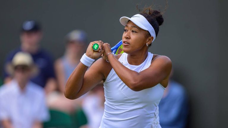 Naomi Osaka gewinnt auch ihr Zweitrunden-Duell in Wimbledon.
