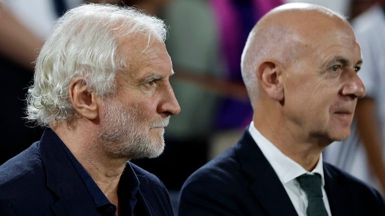 Stellt der DFB den neuen Bundestrainer vor?