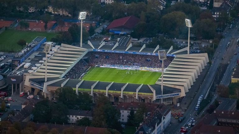 VfL Bochum: Vonovia Ruhrstadion, Kapazität: 26.000 Plätze
