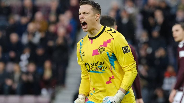 Alexander Schwolow ist zurück in der Bundesliga. 