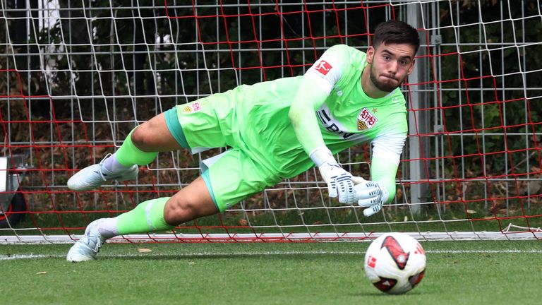 VfB-Keeper Dennis Seimen wird den Schwaben vorerst nicht mehr zur Verfügung stehen. 