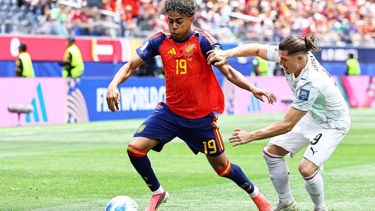Spanien gegen Österreich bei der WM.